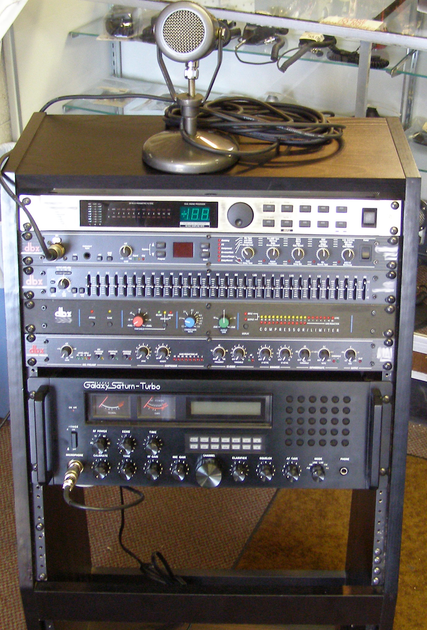 Jose -Rack-Unlabeled Equipment