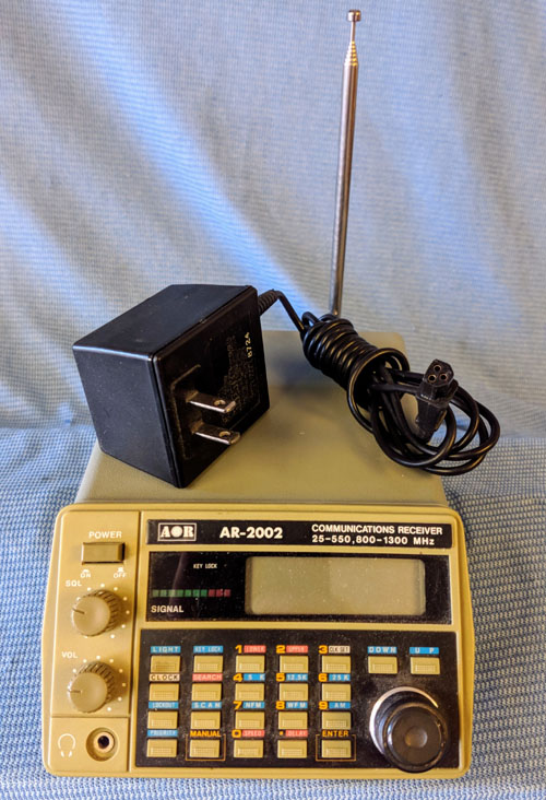 AOR AR-2002 Scanner-front view