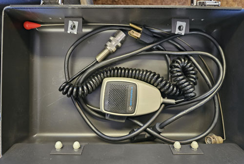 Motorola R-2200-HS-accessories view